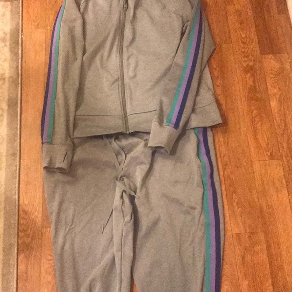 🎁🎁🎁 2 pc Active Wear Athletic AV